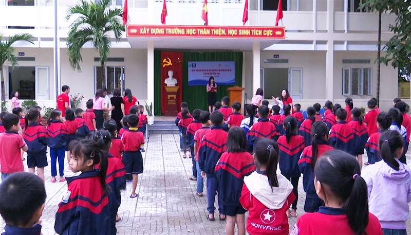 Cổng Thông tin Giao tiếp điện tử Huyện Đức Thọ nói về Dự án "Vì nụ cười của học sinh các vùng bị ảnh hưởng bão lụt tại miền Trung" của Qũy Phan Anh